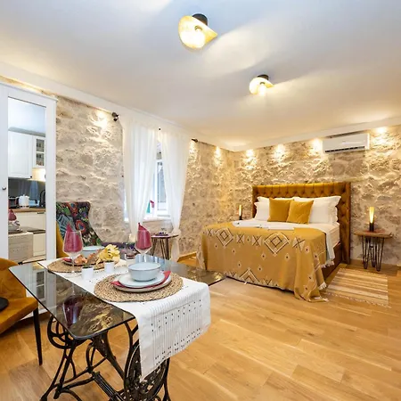 Kruna Est 2024 * Split