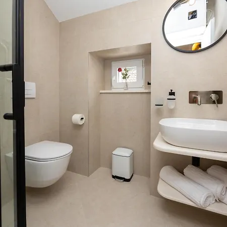 Kruna Est 2024 Appartement Split