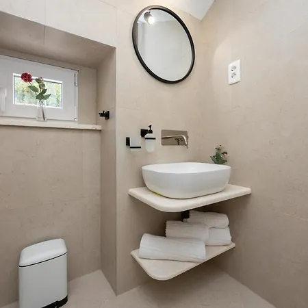Apartment Kruna Est 2024 *