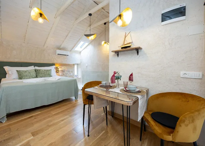 Lejlighed Kruna Est 2024 *